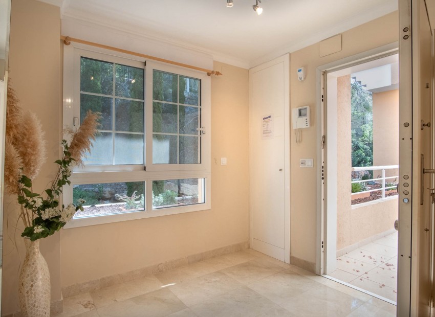 Resale - Apartment -
Pedreguer - La Sella