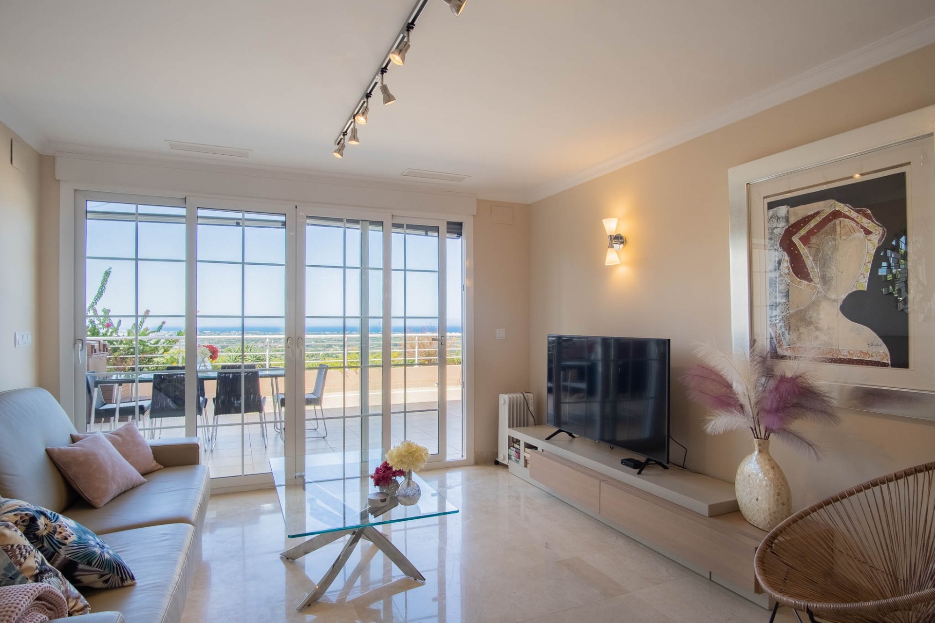 Resale - Apartment -
Pedreguer - La Sella