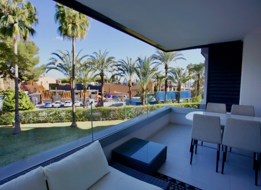 Resale - Apartment -
PORTALS NOUS - Calvià