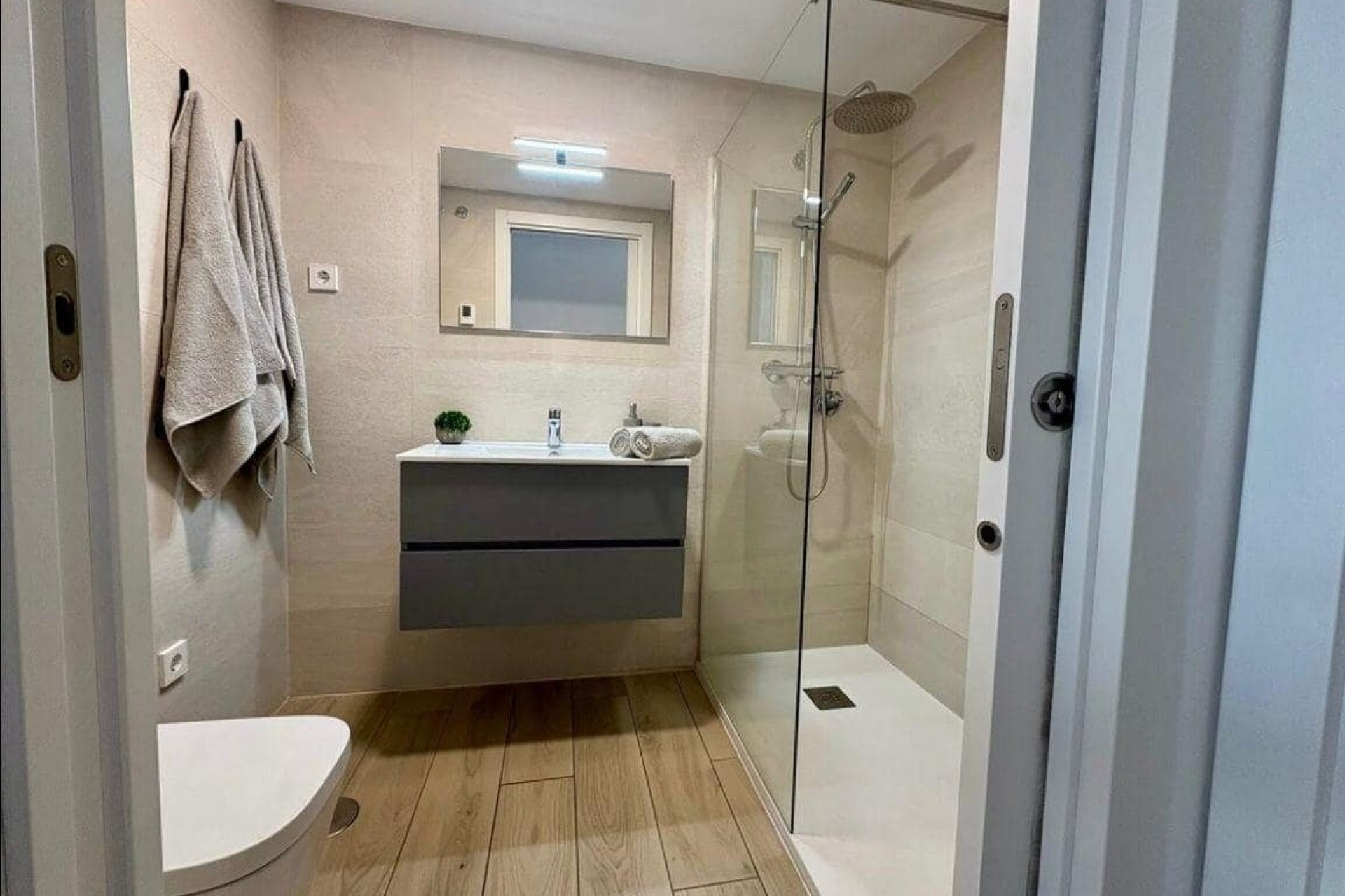 Resale - Apartment -
Santa Rosalia Lake and Life Resort