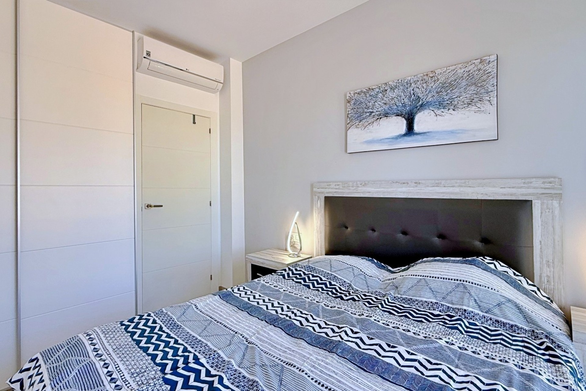Resale - Apartment -
Torre de la Horadada