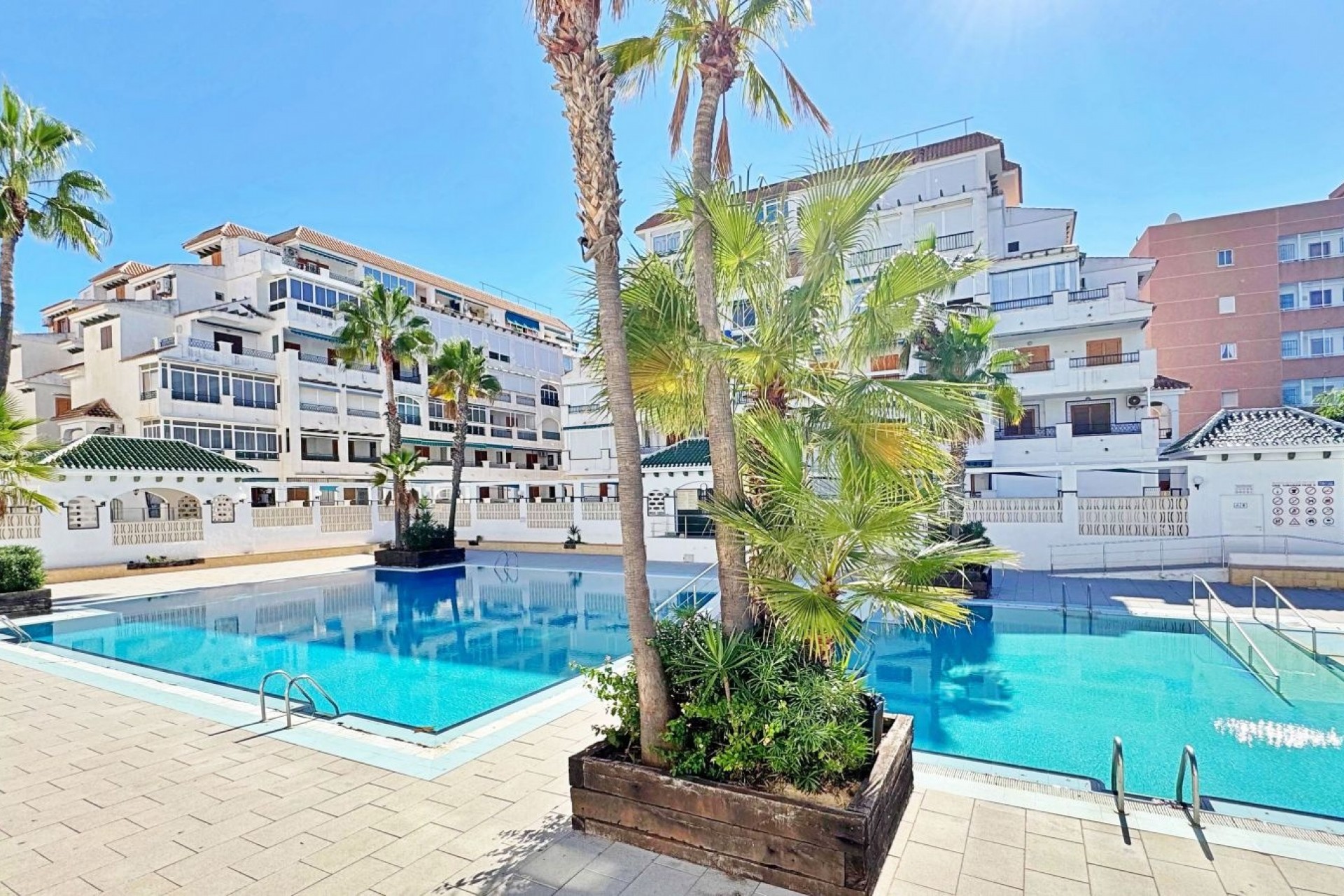 Resale - Apartment -
Torrevieja - La Mata