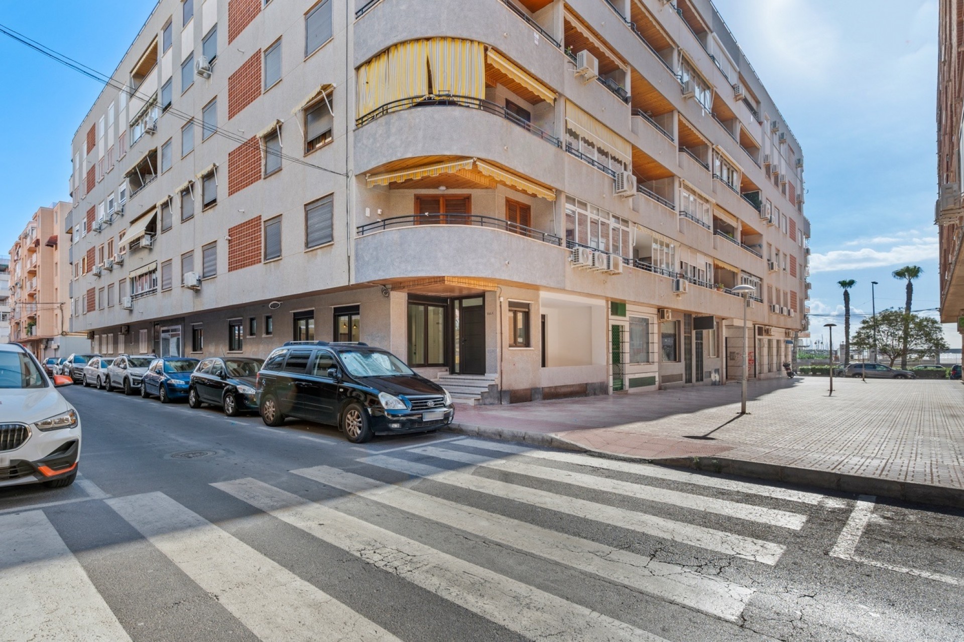 Resale - Apartment -
Torrevieja - Playa del Acequión