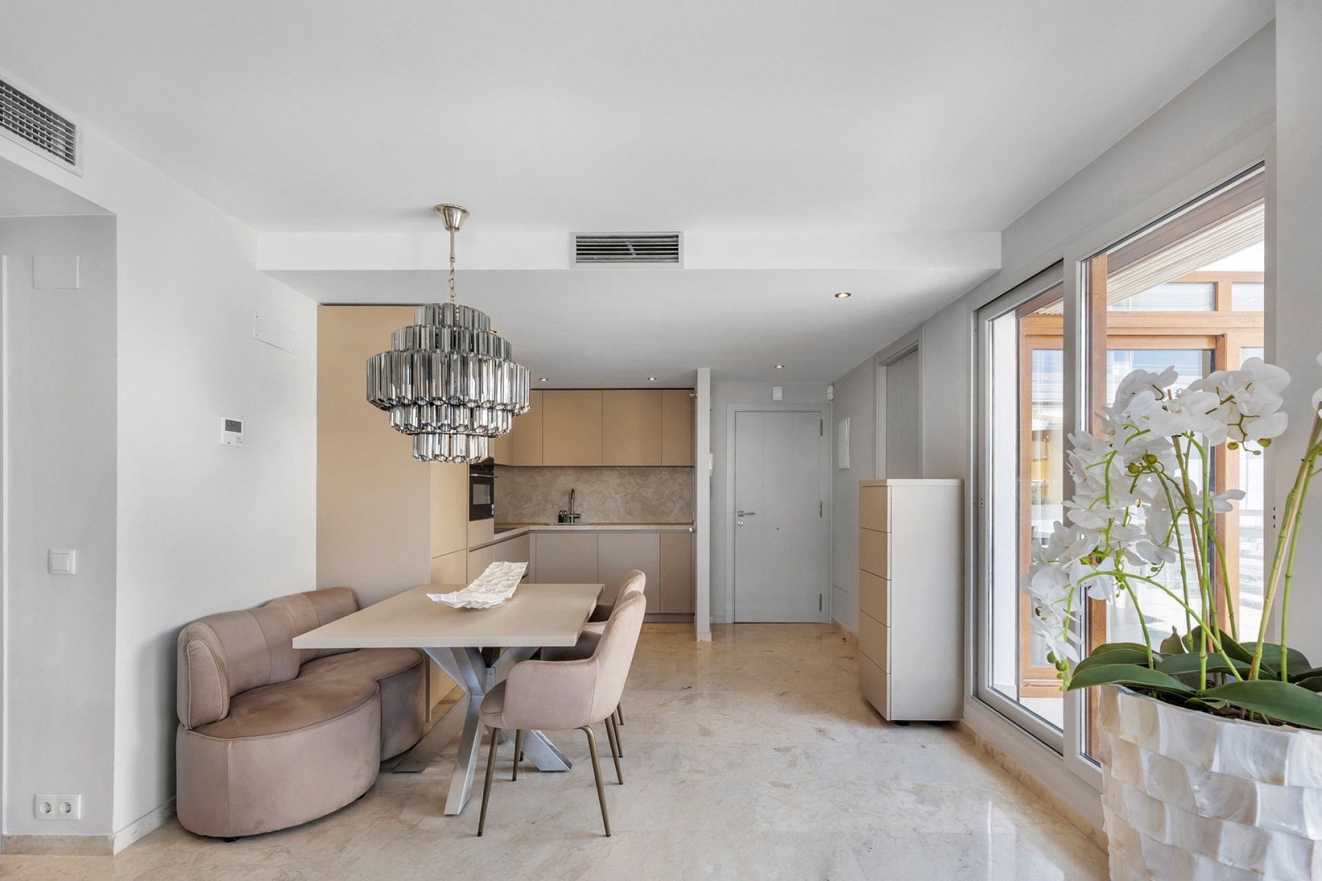 Resale - Apartment -
Torrevieja - Punta Prima