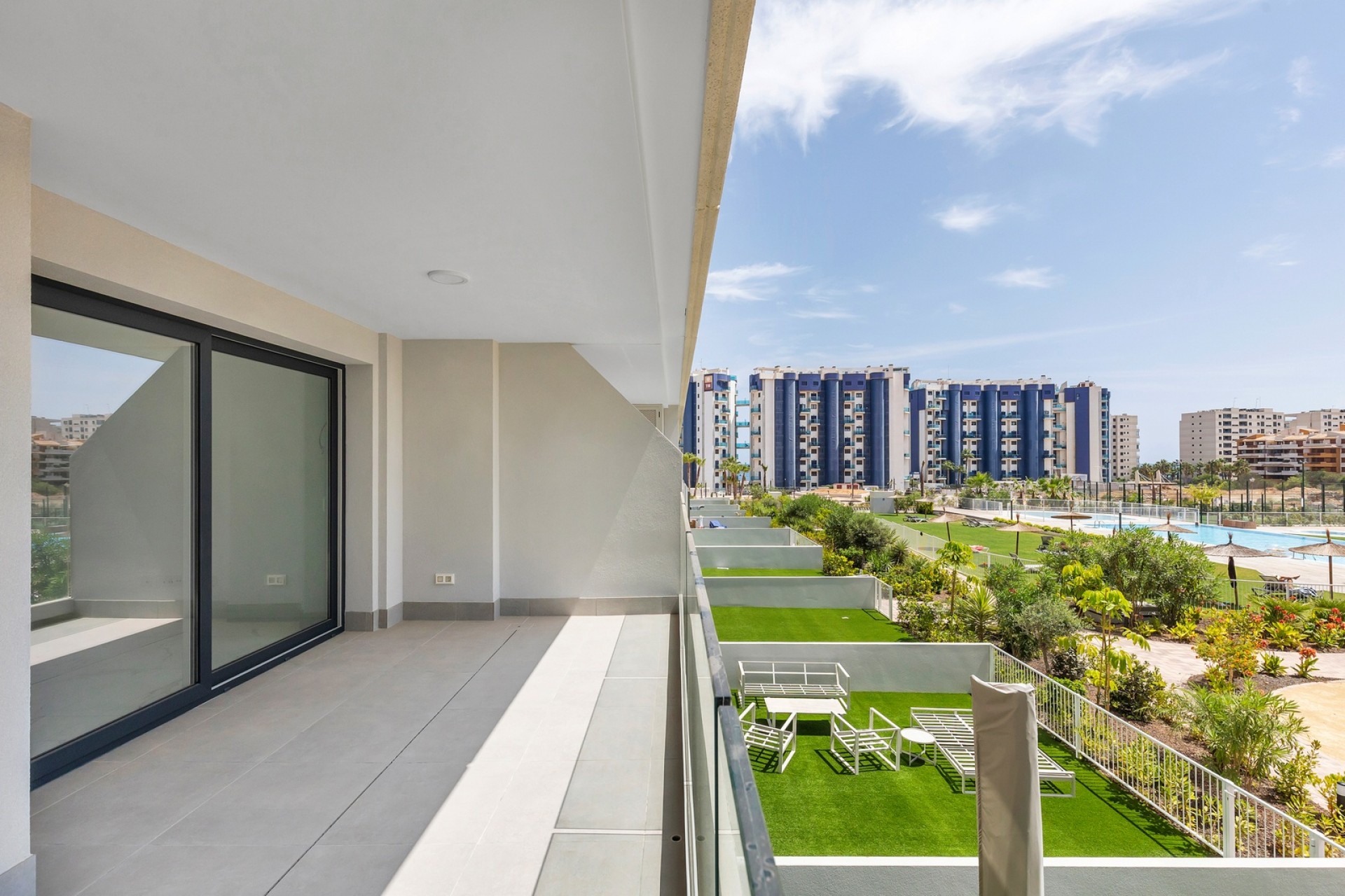 Resale - Apartment -
Torrevieja - Punta Prima