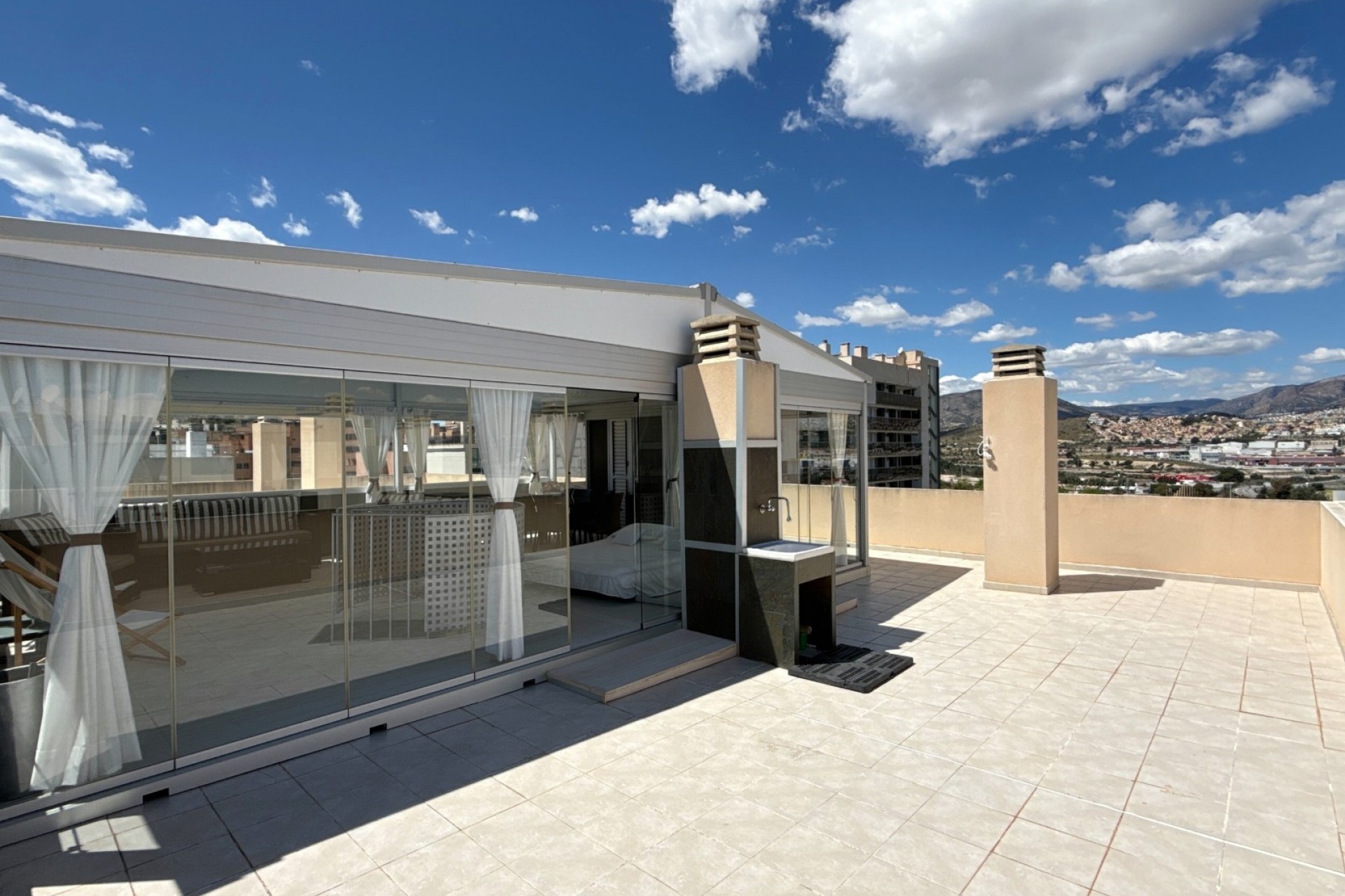 Resale - Apartment -
Vilajoyosa - Les Torres