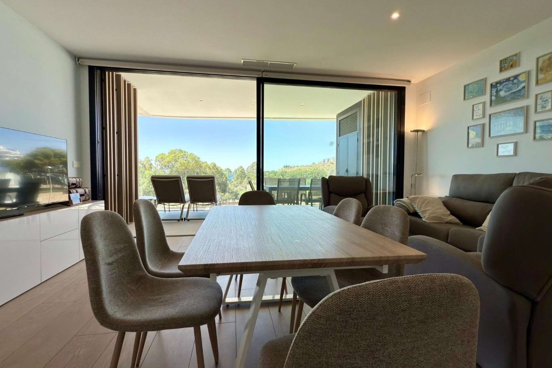 Resale - Apartment -
Villajoyosa