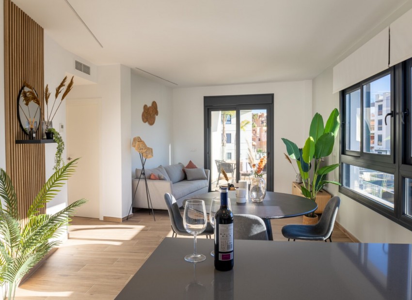 Resale - Apartment -
Villamartin