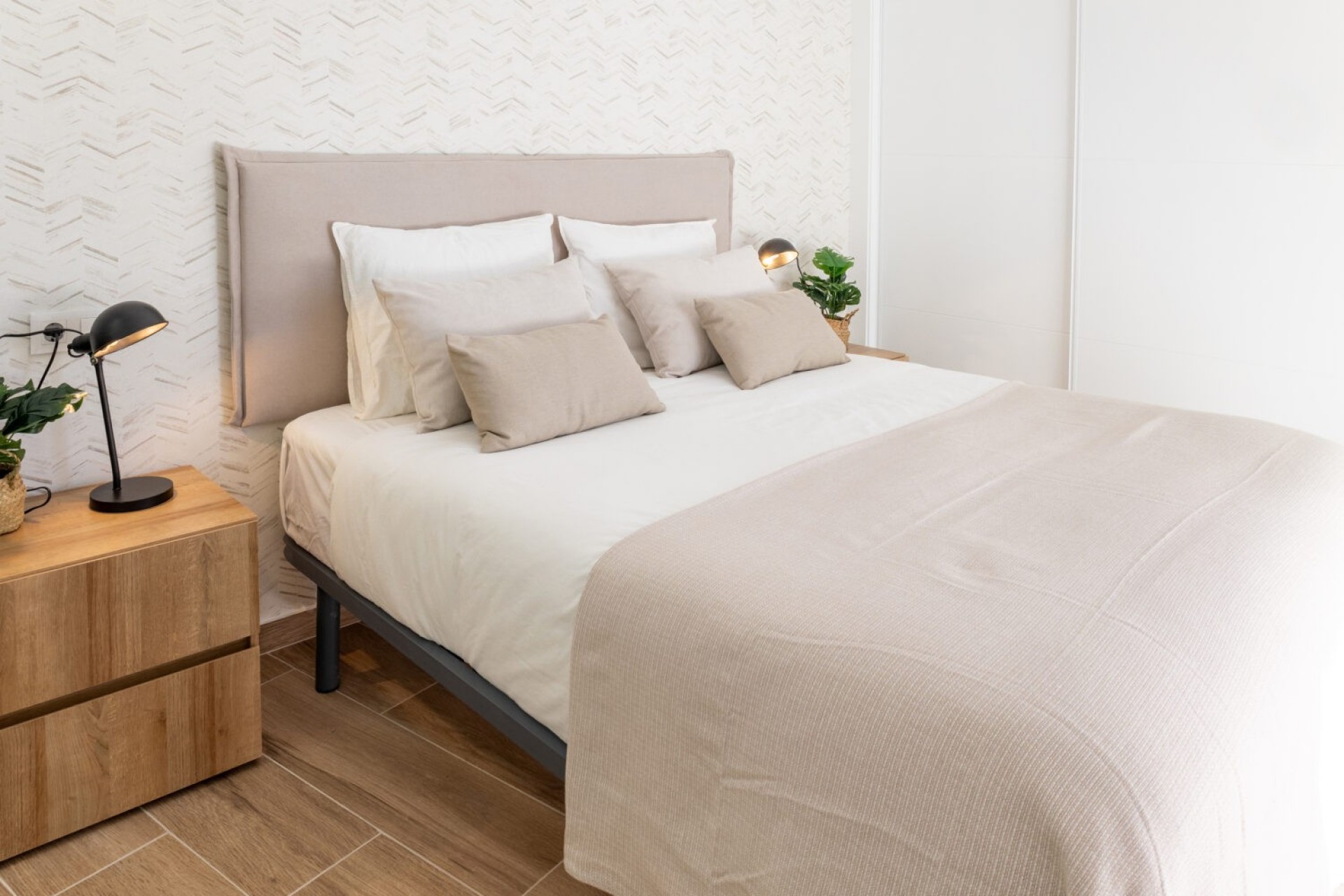 Resale - Apartment -
Villamartin