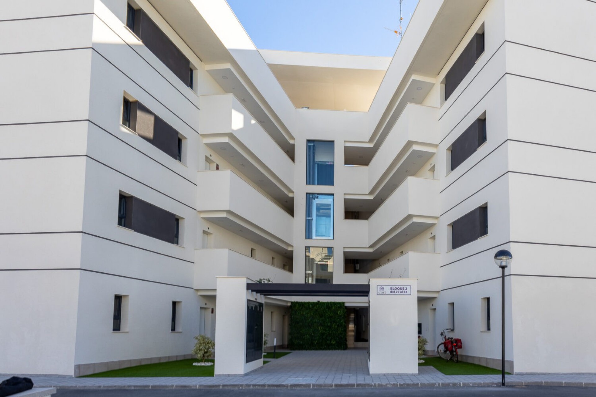 Resale - Apartment -
Villamartin
