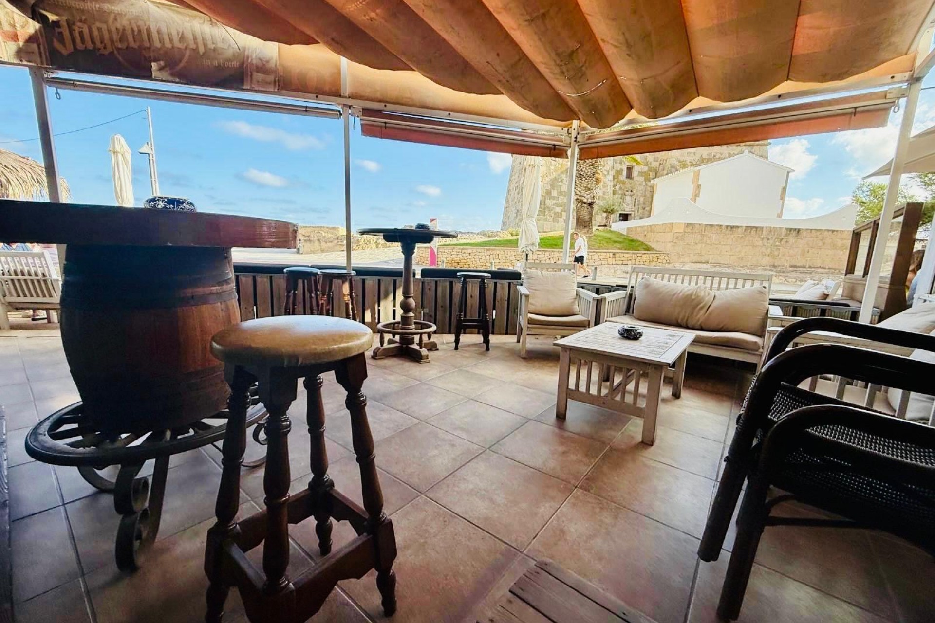 Resale - Bar -
Moraira - Casco Urbano