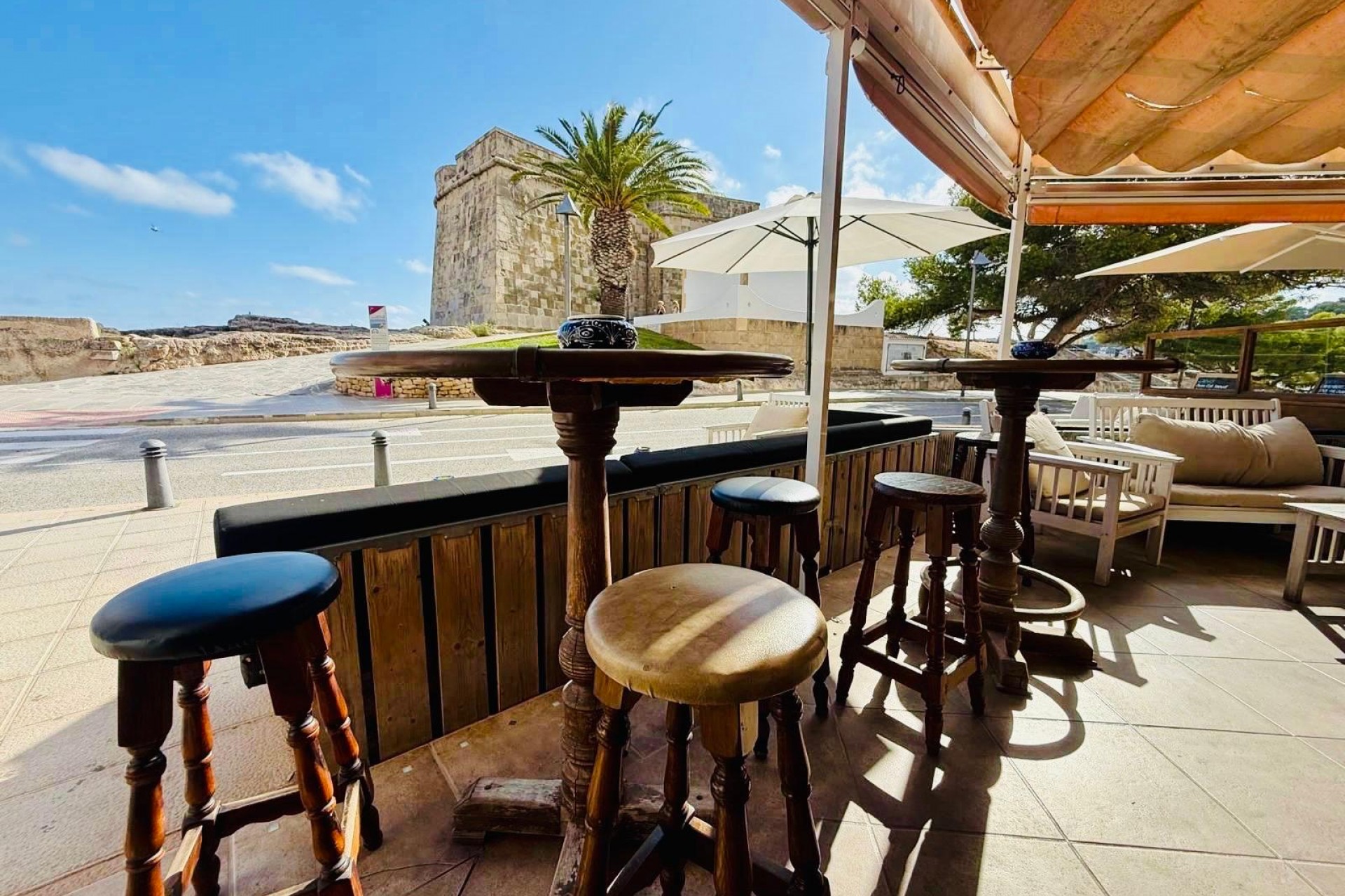 Resale - Bar -
Moraira - Casco Urbano