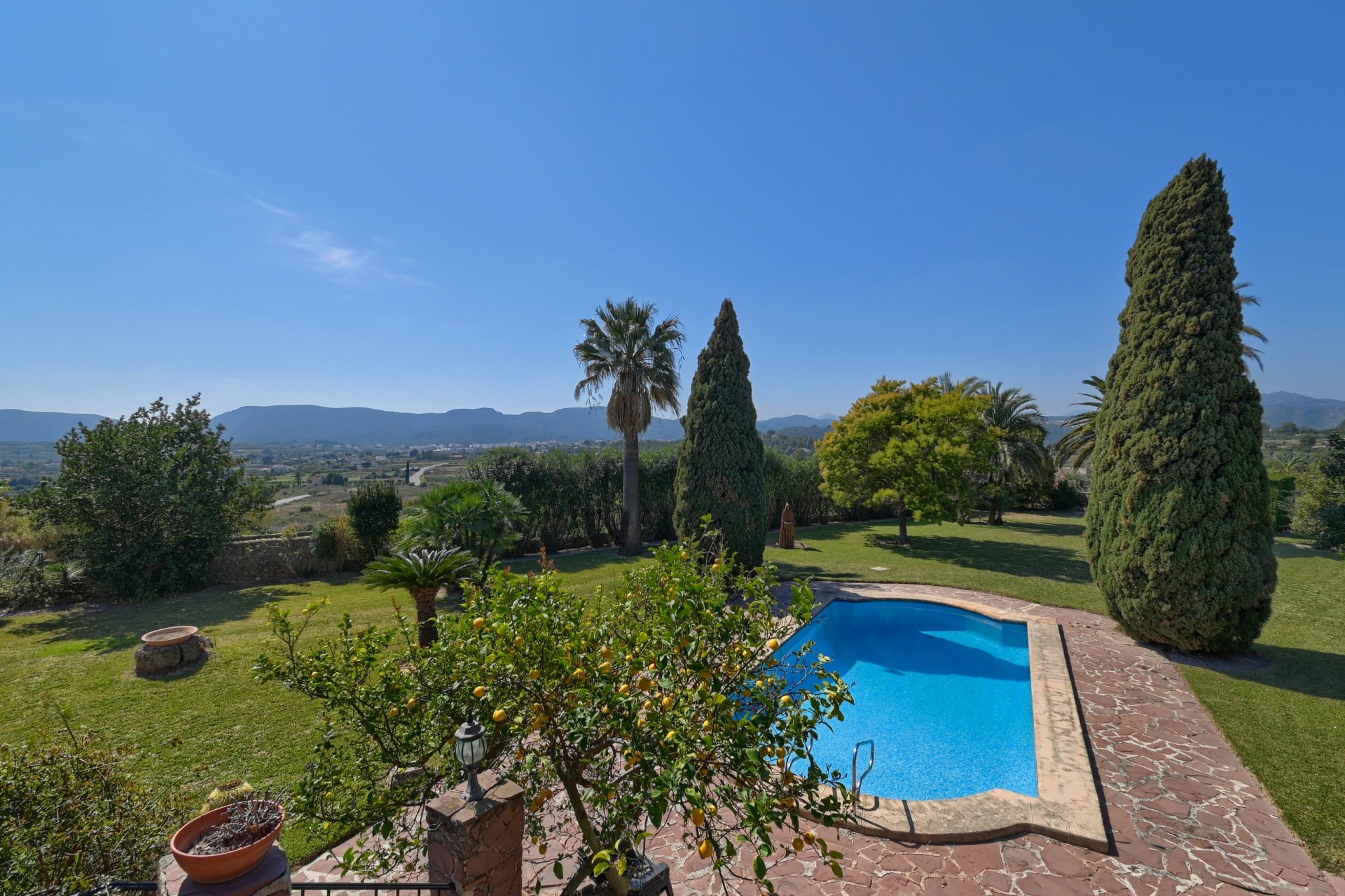 Resale - Castle -
Denia - Jesús Pobre