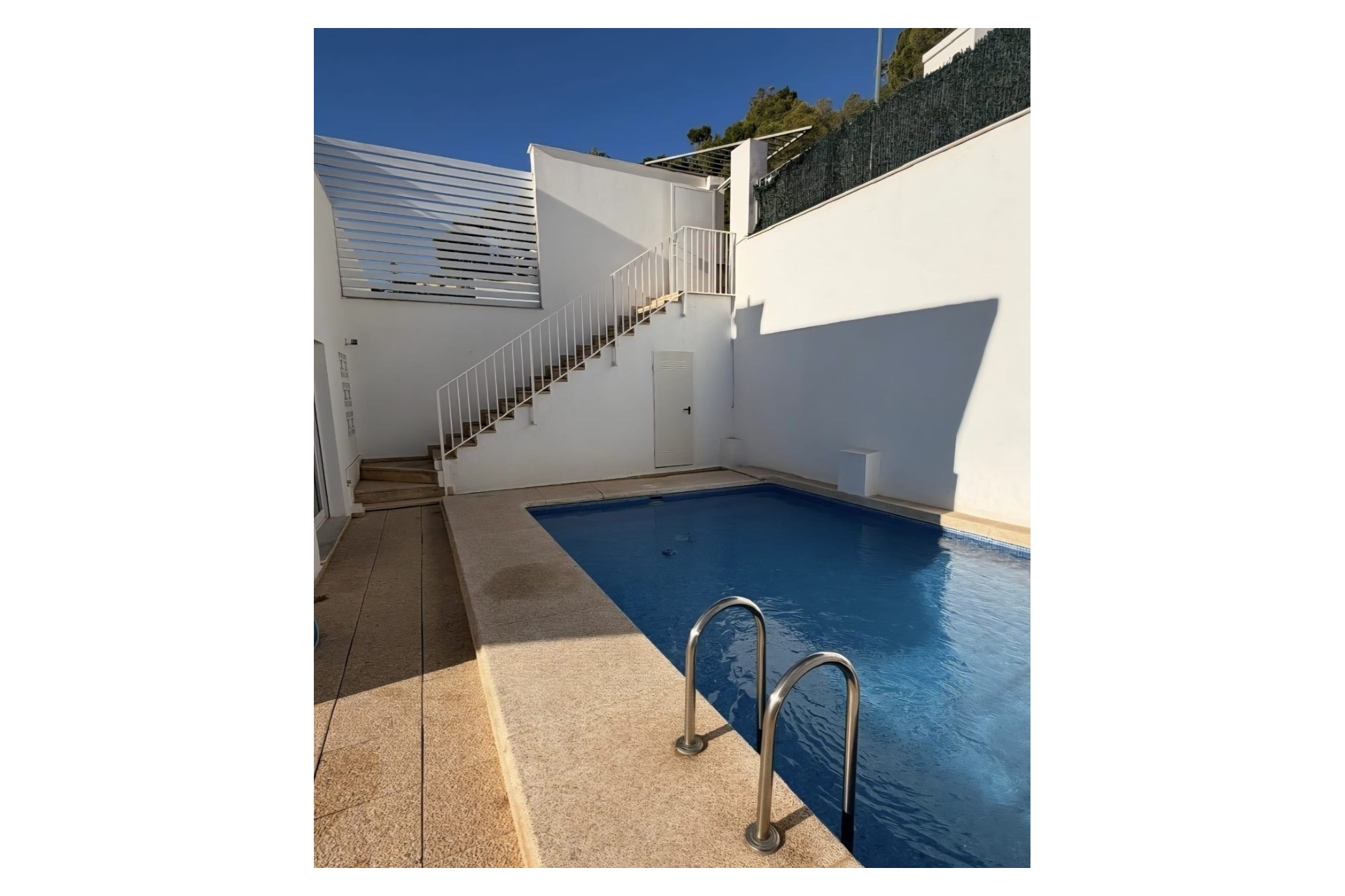 Resale - Chalet -
Altea