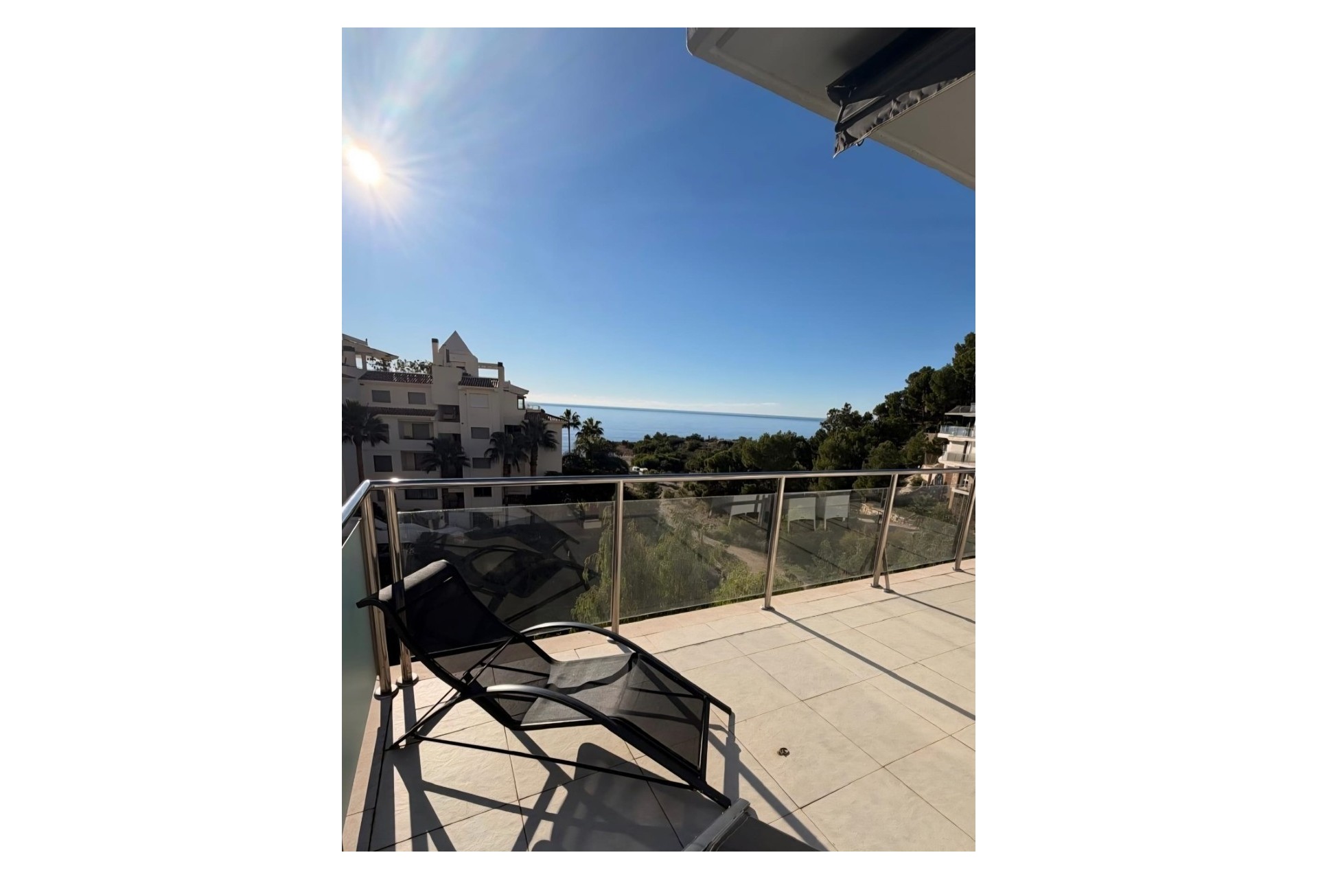 Resale - Chalet -
Altea