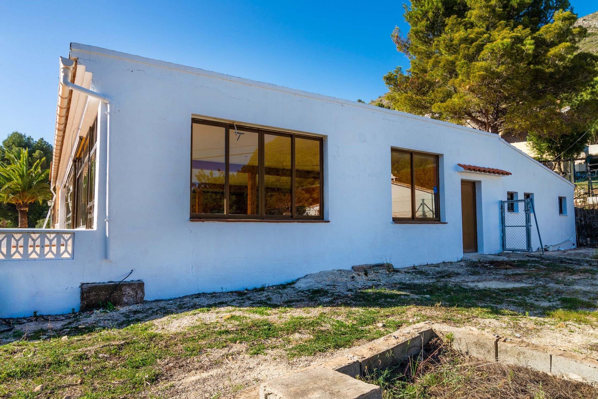 Resale - Commercial -
Alcalalí - Solana Gardens