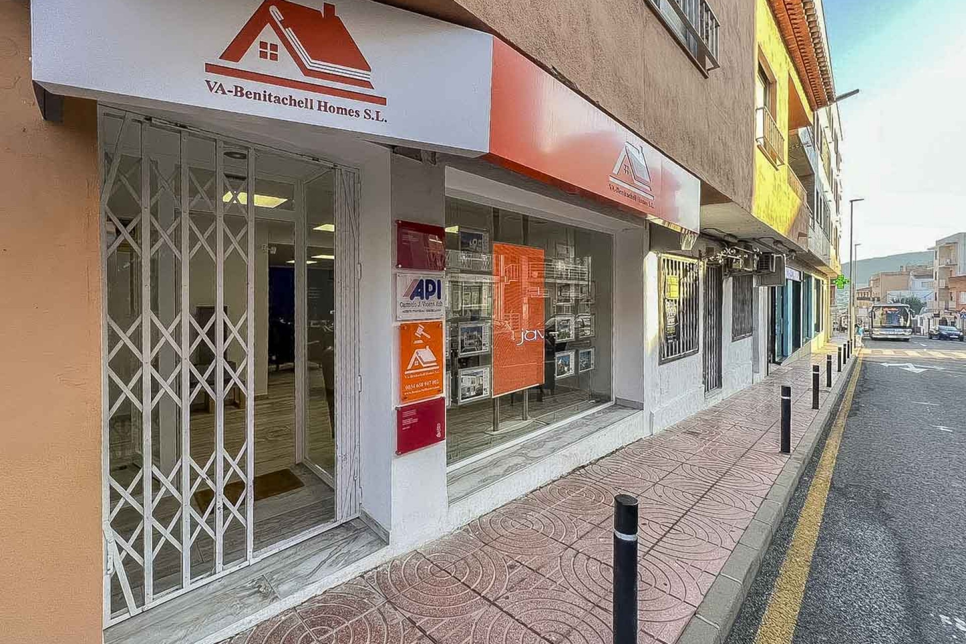 Resale - Commercial -
Benitachell - Centrum