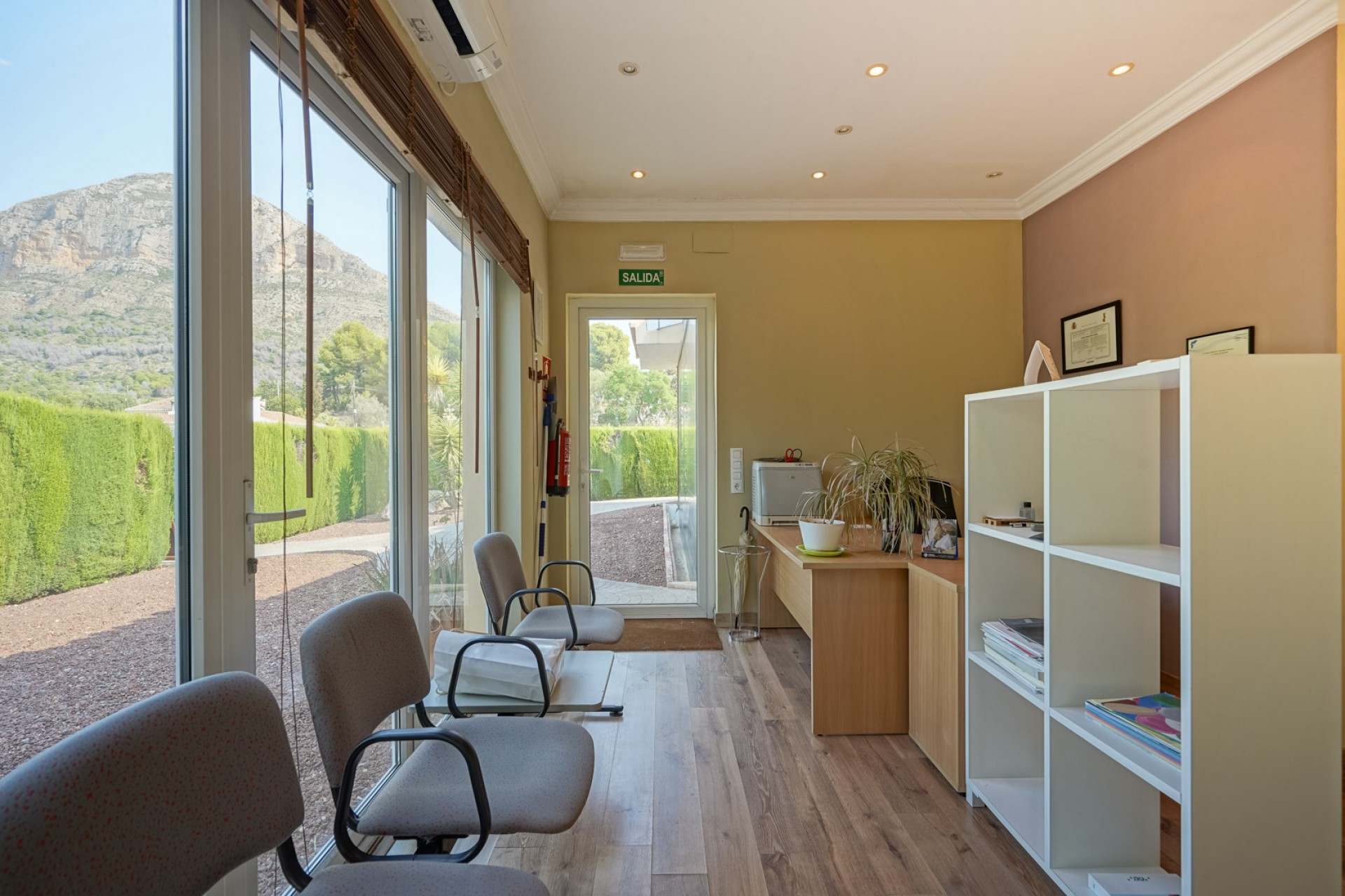 Resale - Commercial property -
Jávea - Montgó-Barranqueres