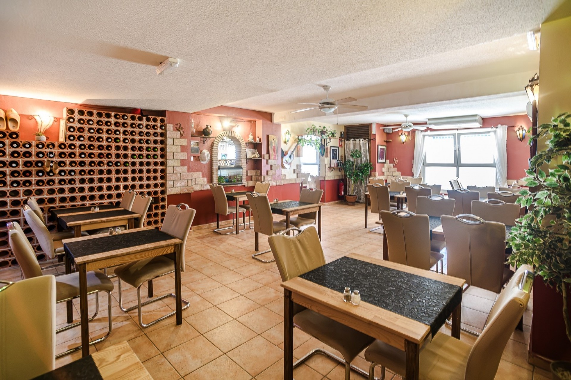 Resale - Commercial -
TORREVIEJA - La Veleta