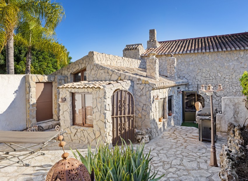 Resale - Country house -
Jávea / Xàbia - Partides comunes - Adsubia