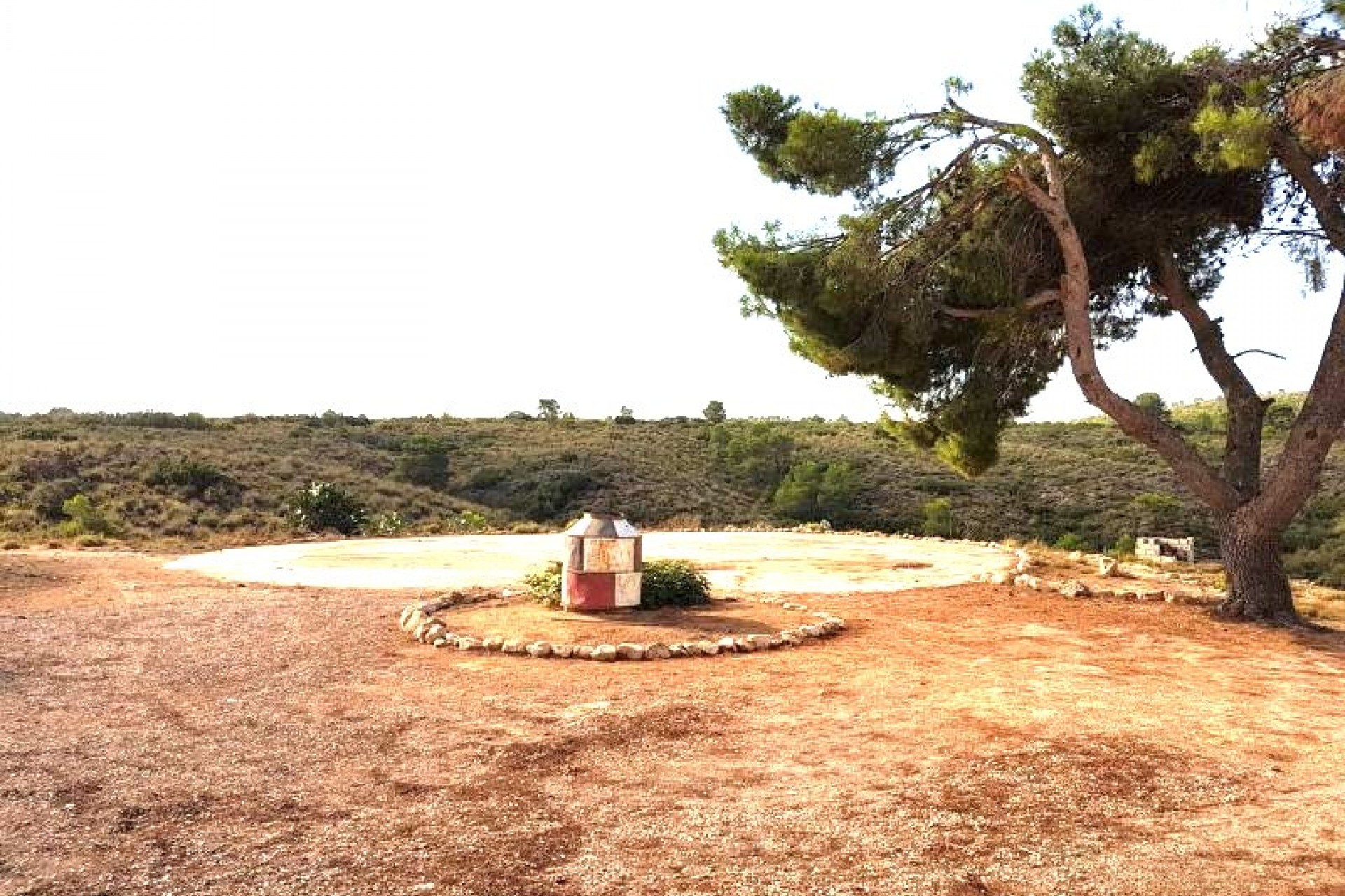 Resale - Country house -
Murcia