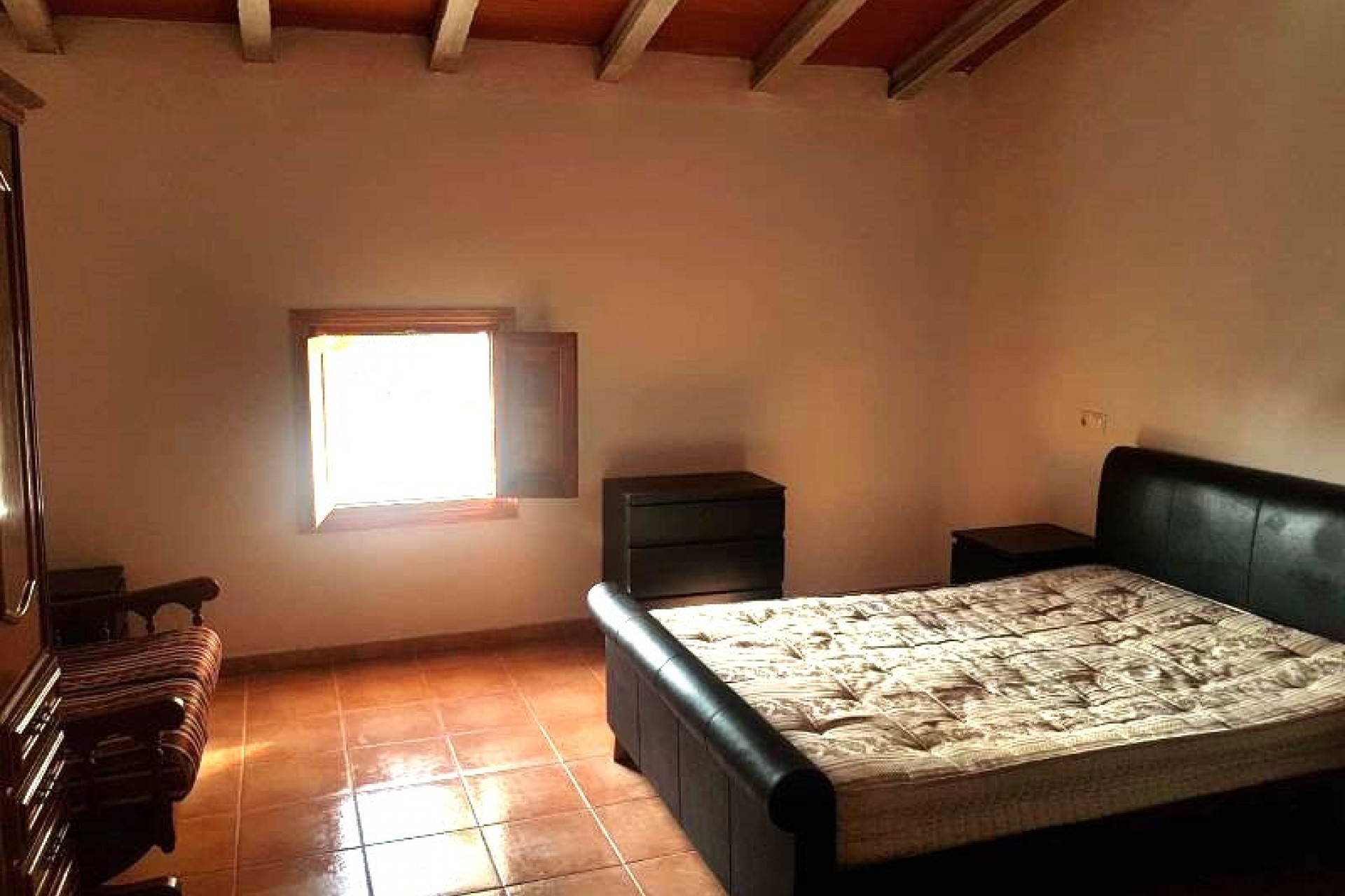 Resale - Country house -
Murcia