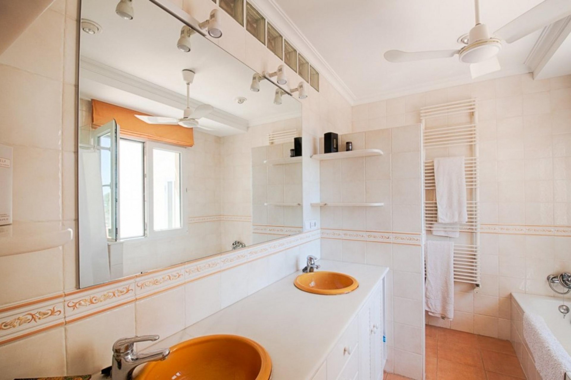 Resale - Countryhouse -
Benissa