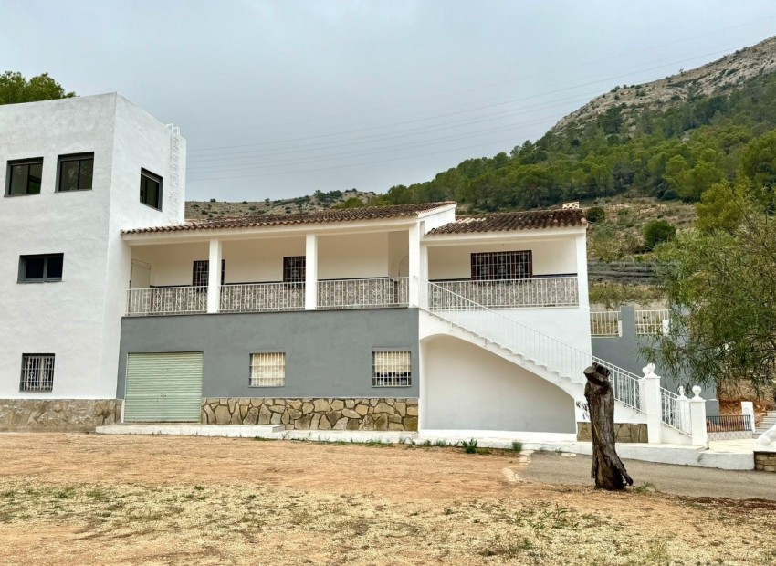 Resale - Countryhouse -
Finestrat - Finestrat pueblo