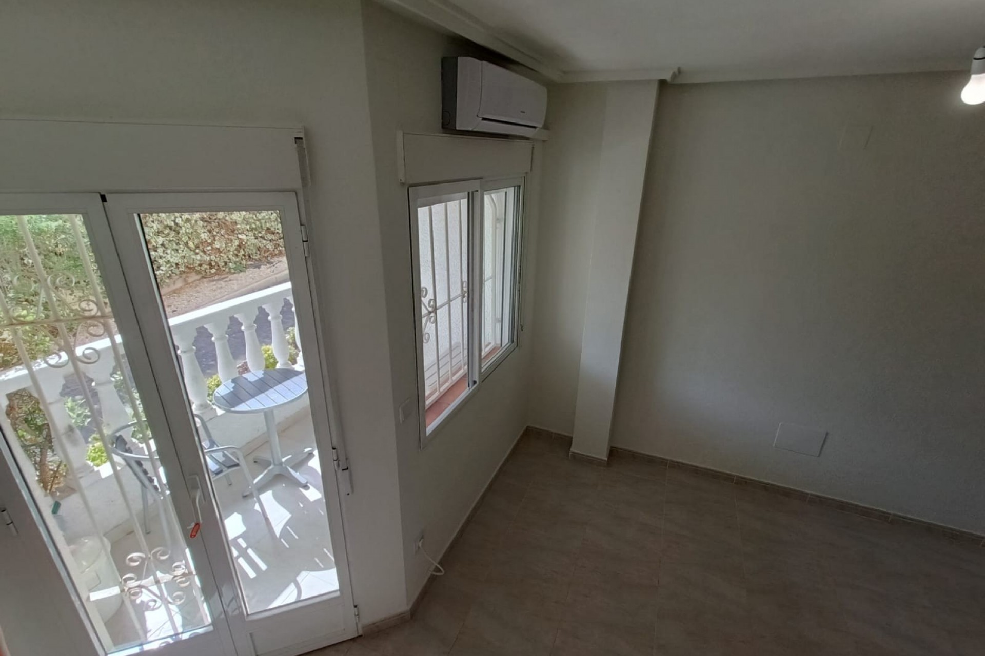 Resale - Countryhouse -
Gran Alacant
