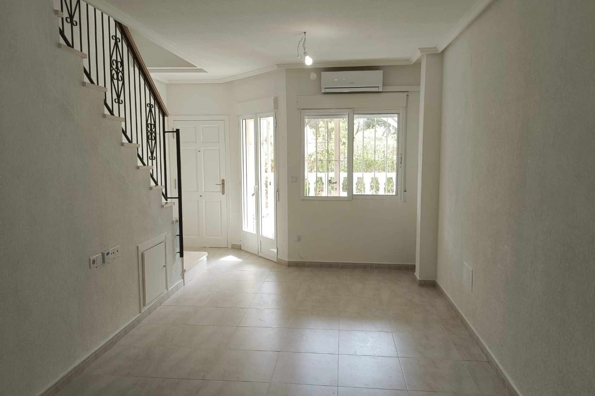 Resale - Countryhouse -
Gran Alacant