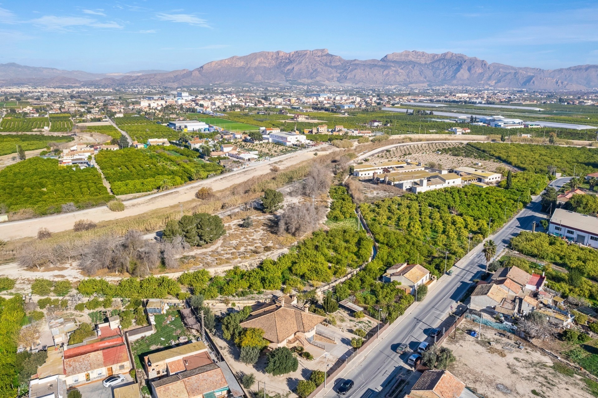 Resale - Countryhouse -
Murcia - Carretera de Beniel