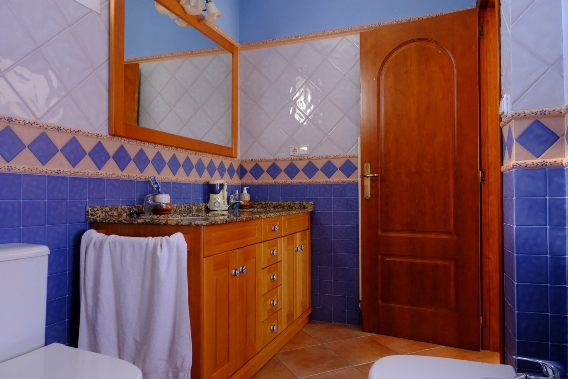 Resale - Countryhouse -
Orihuela