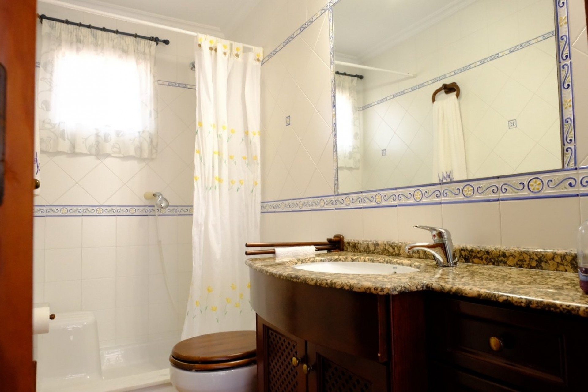 Resale - Countryhouse -
Orihuela