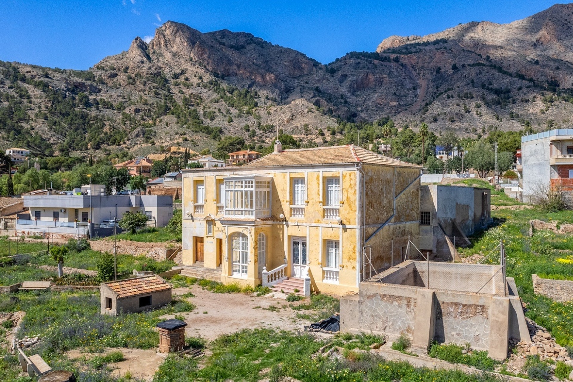 Resale - Countryhouse -
Orihuela