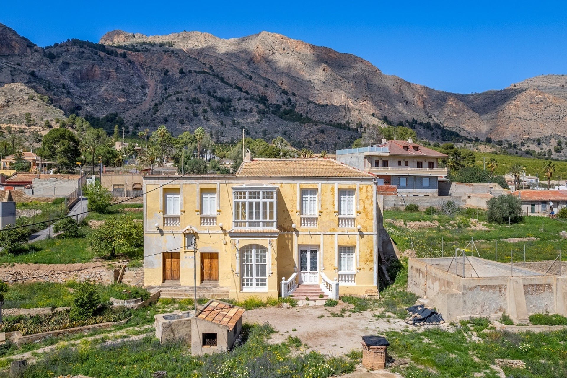 Resale - Countryhouse -
Orihuela