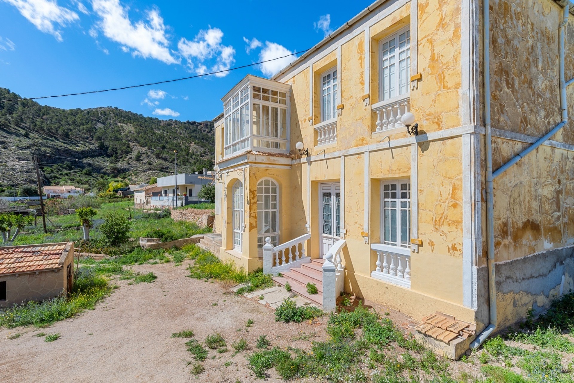 Resale - Countryhouse -
Orihuela