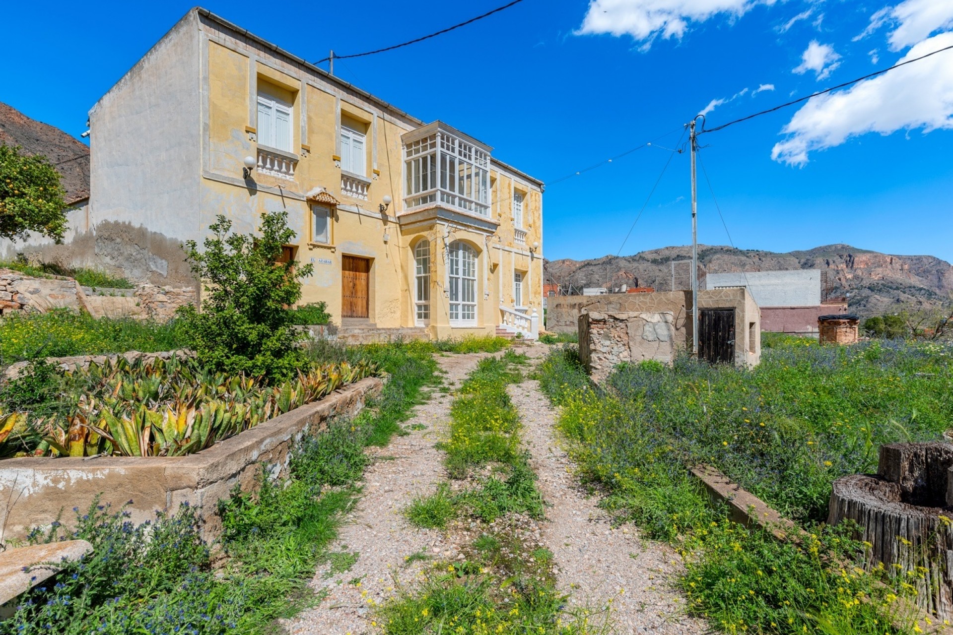 Resale - Countryhouse -
Orihuela
