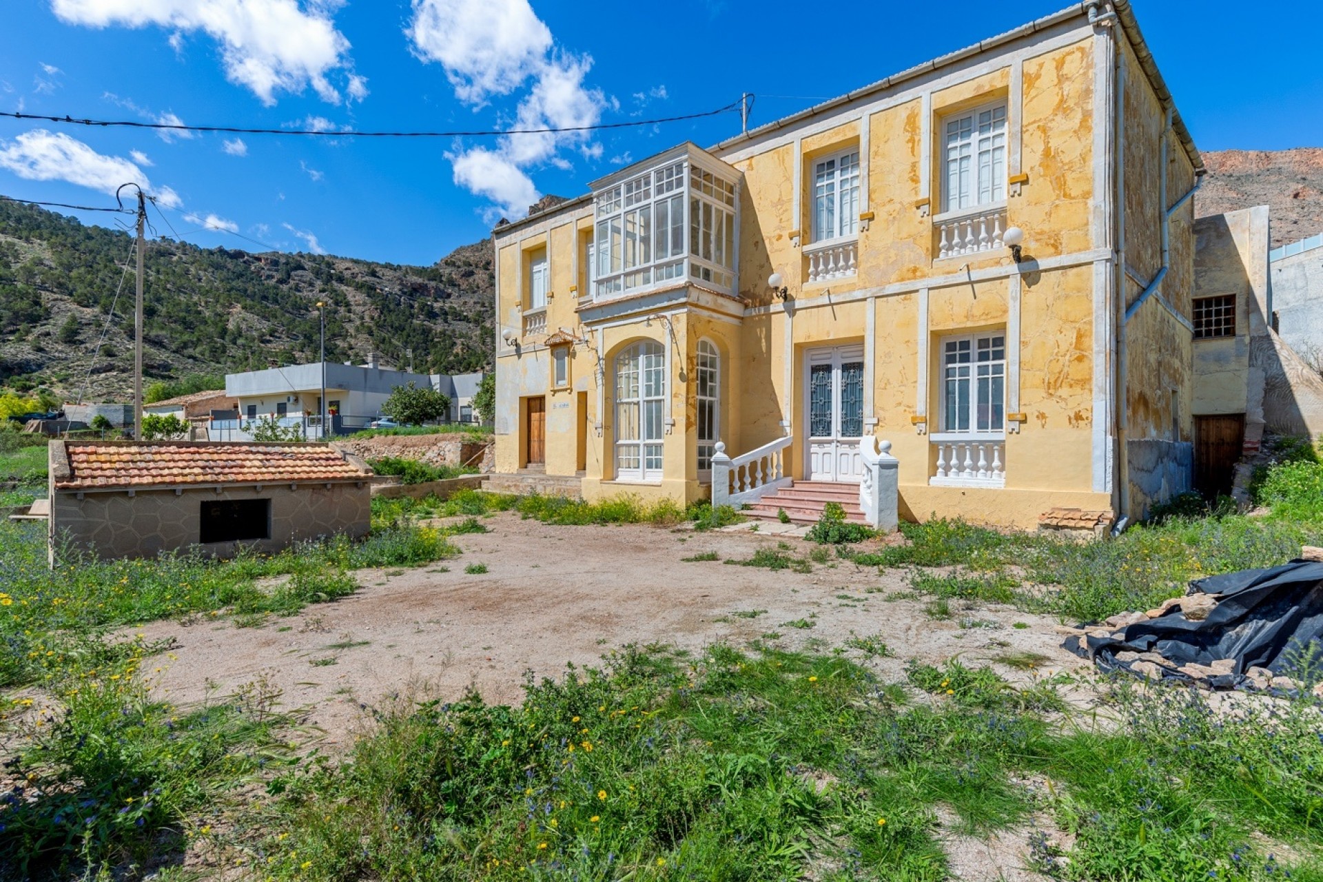 Resale - Countryhouse -
Orihuela
