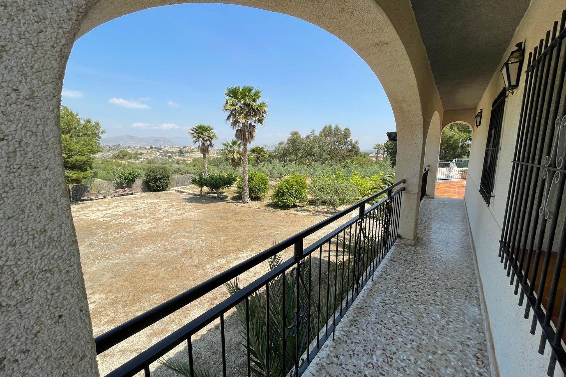 Resale - Detached Villa -
El Rebolledo