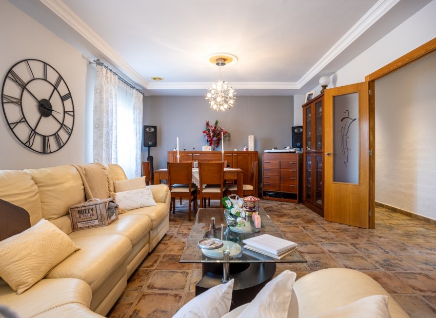 Resale - Detached Villa -
Elche - La Hoya