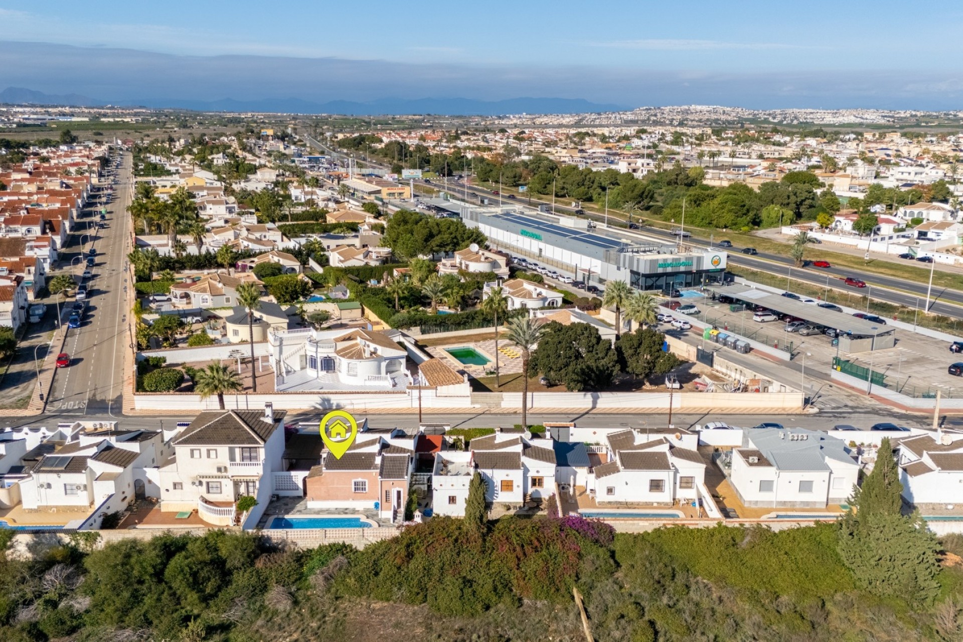 Resale - Detached Villa -
Torrevieja - Urbanización San Luis
