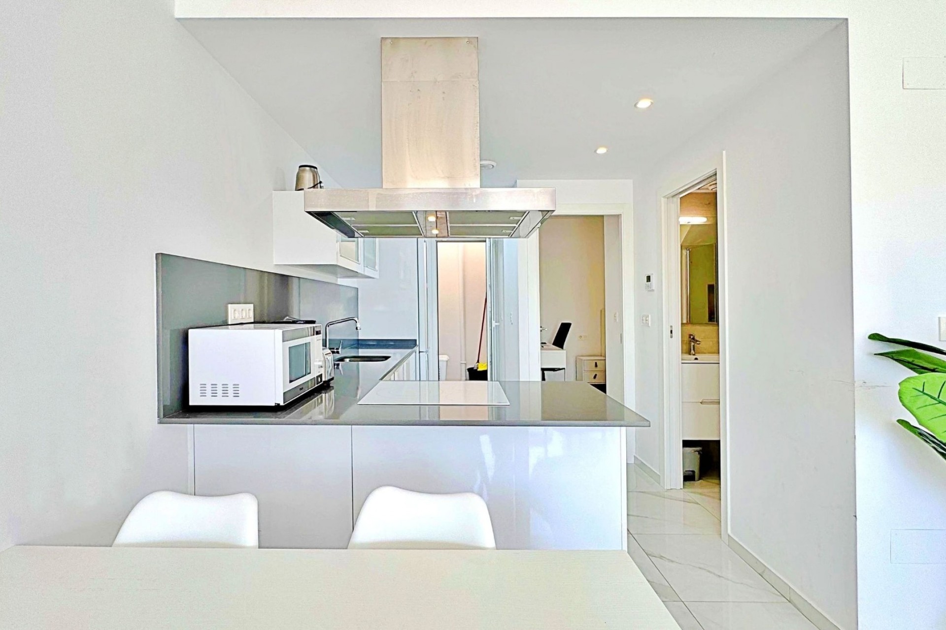 Resale - Duplex -
Los Balcones