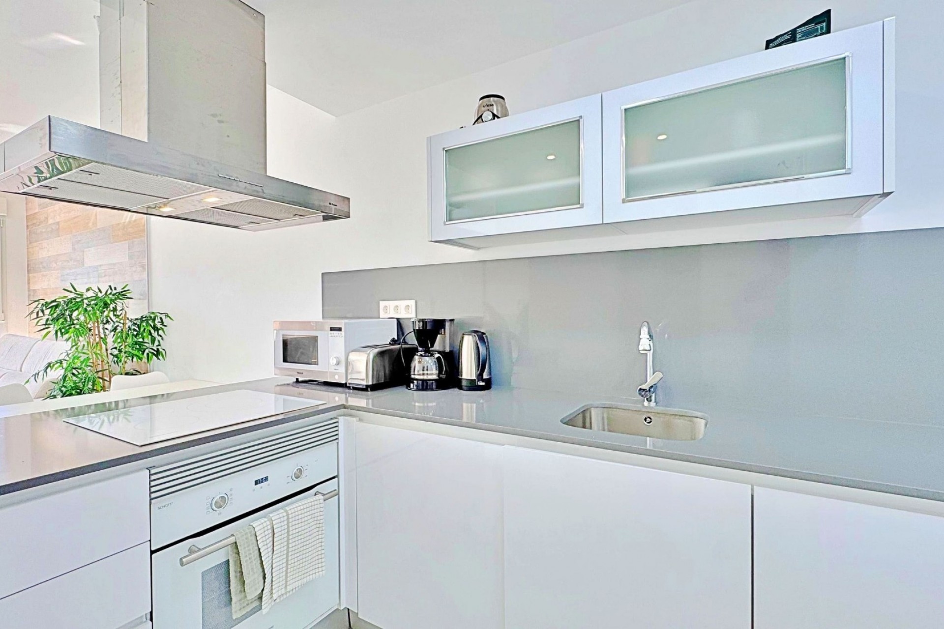 Resale - Duplex -
Los Balcones