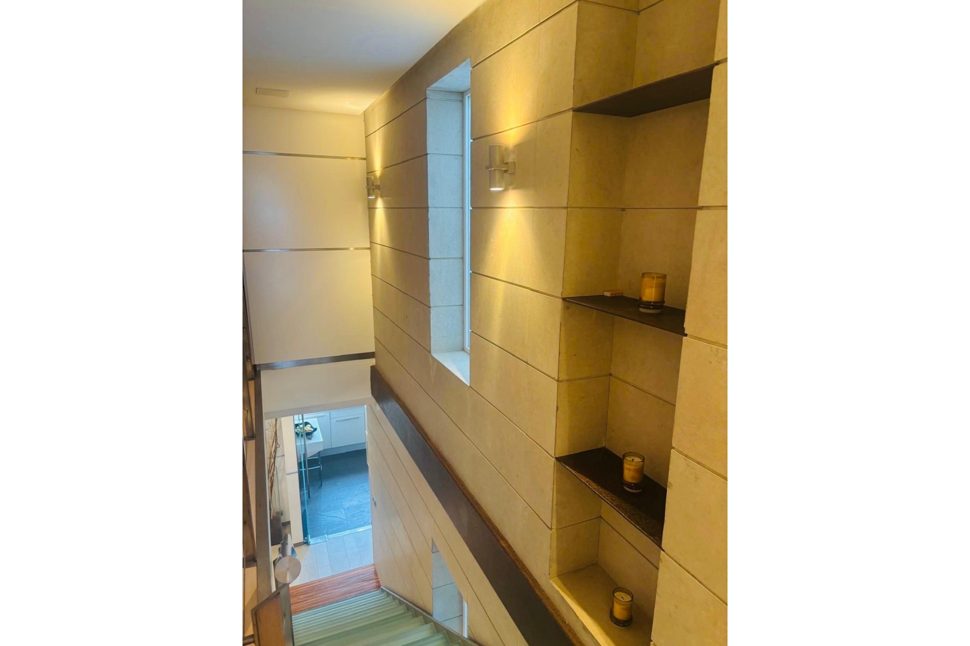 Resale - Duplex -
Oliva - Oliva Nova