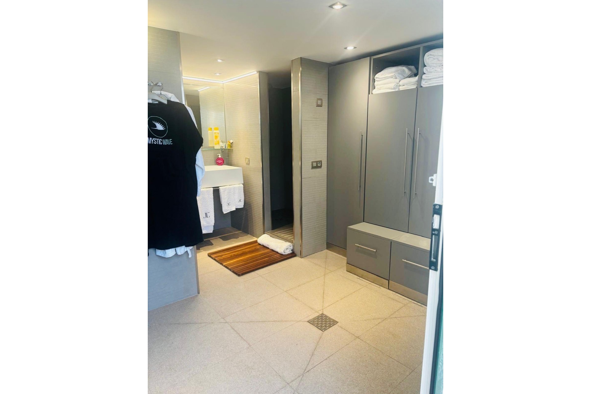 Resale - Duplex -
Oliva - Oliva Nova