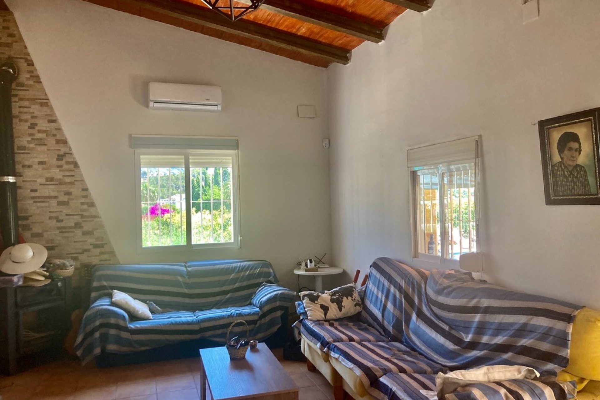 Resale - Finca -
Callosa De Ensarrià