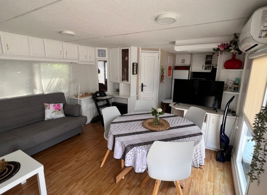 Resale - Finca -
Elche Pedanías - La Marina