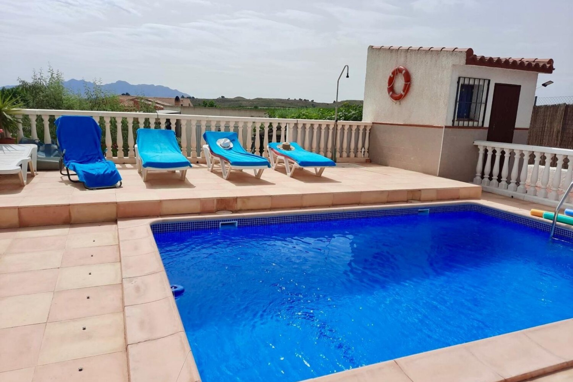 Resale - Finca -
Fortuna