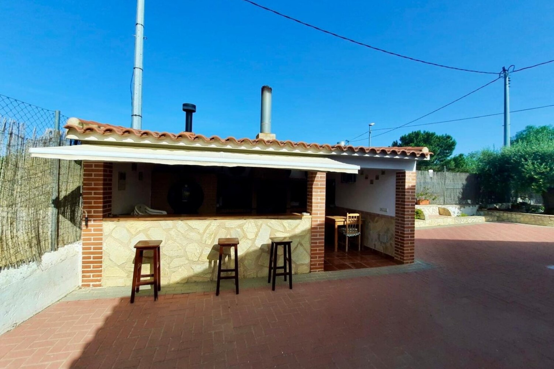 Resale - Finca -
Fortuna