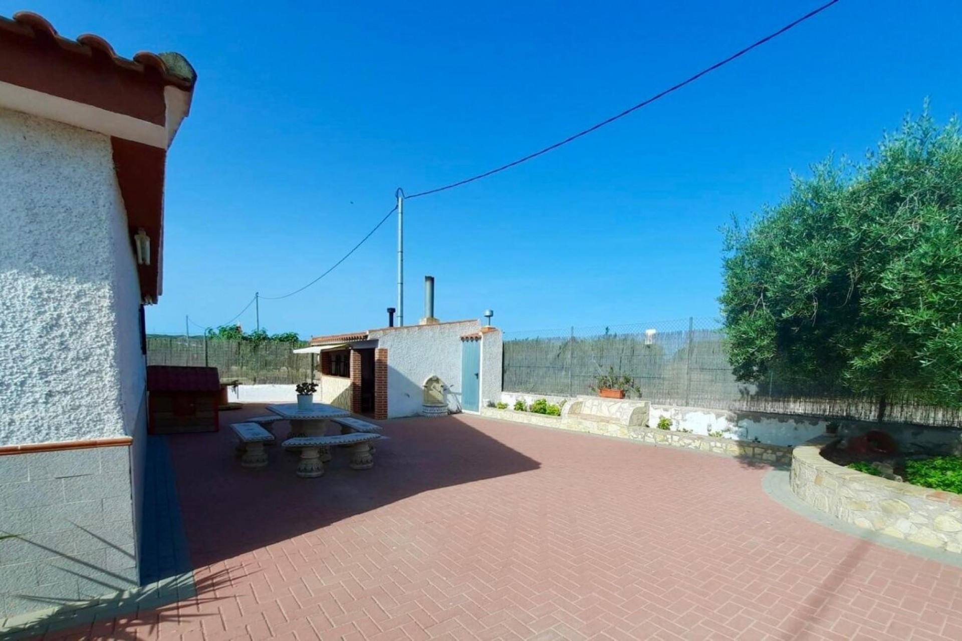 Resale - Finca -
Fortuna
